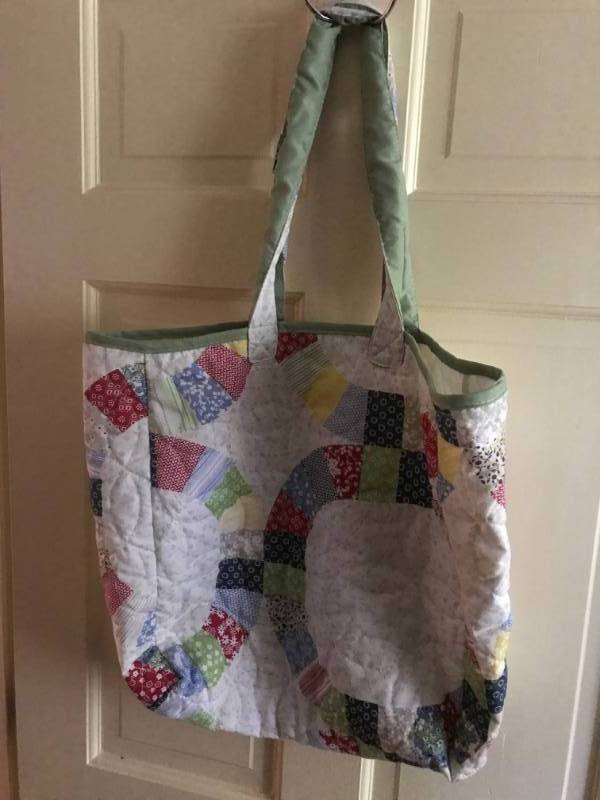 lot 2504 image: Quilted Tote Bag