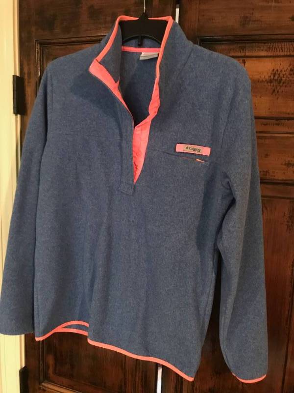 lot 2510 image: Columbia fleece pullover (new) PFG Performance Fishing Gear-Medium