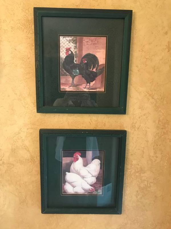 lot 2558 image: Green Framed Rooster and Chicken Wall Dcor