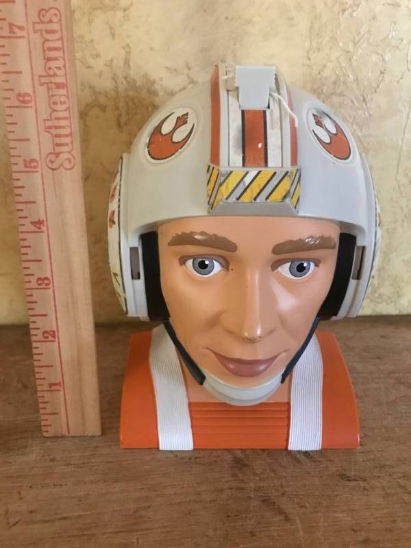 lot 2631 image: Luke Skywalker Vintage Jedi Fighter item