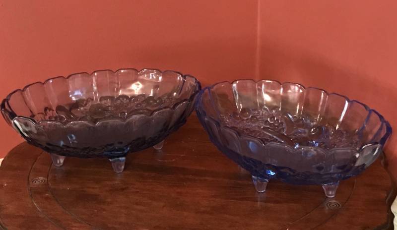 lot 2635 image: Set of 2 Blue Glass serving dishescenterpieces