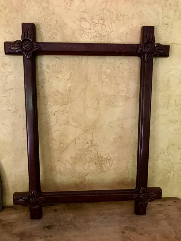 lot 2648 image: Wood Frame with carved roses