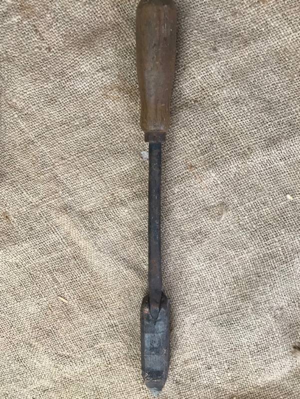 lot 2672 image: Vintage Soldering IronWelding tool