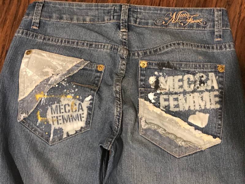 lot 2712 image: Mecca Femme Womens Jeans--Size 910