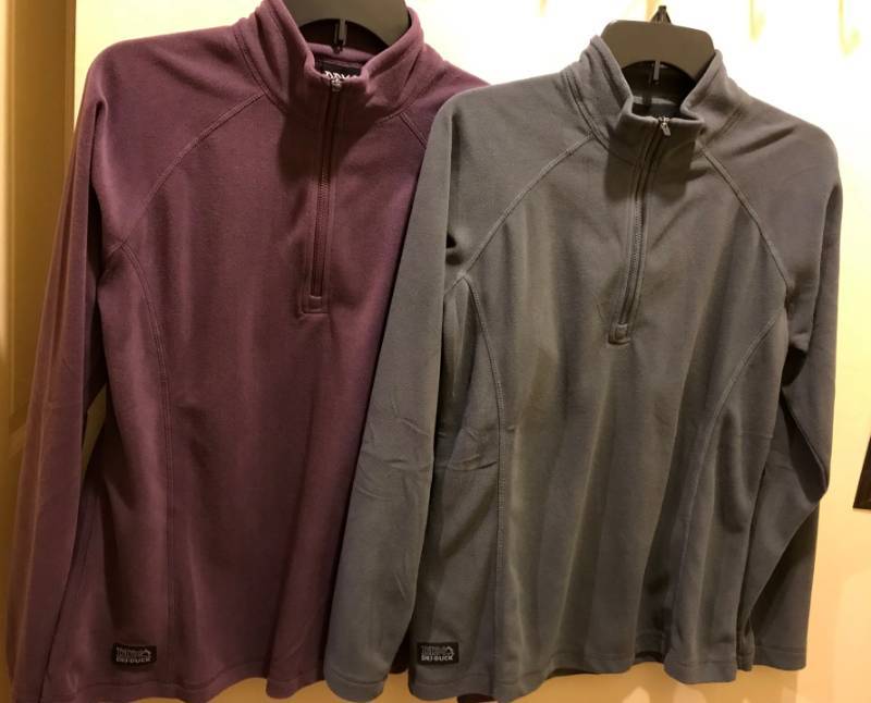 lot 2769 image: DDX Dri Duck Fleece Pullovers-Medium