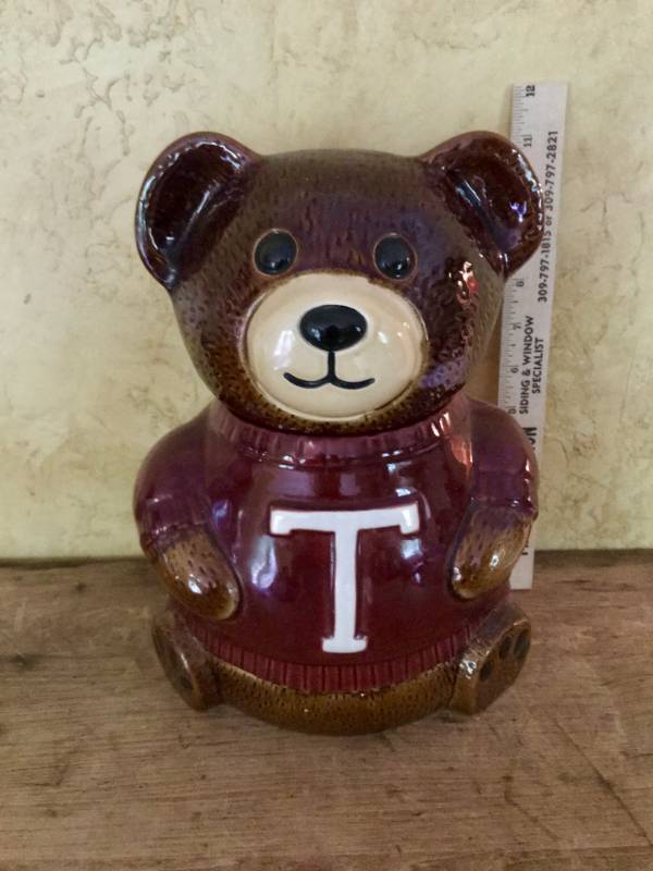 lot 2814 image: Painted Ceramic Teddy Bear Cookie Jar 8 tall