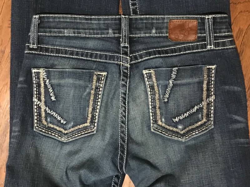 lot 2826 image: BKE Womens Jeans-W28 L31