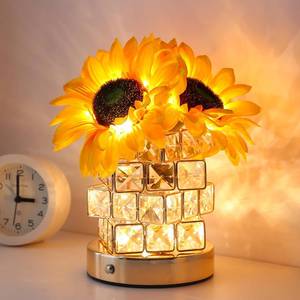 lot 4103 image: AMWGIMI Sunflowers Flower Lamp,Rechargeable Cordless Touch Table Lamp,3-Colour Infinitely Dimming Small Night Light,Festival Restaurant Bedroom Bar Coffee Shop Birthday Gifts for Women Mom