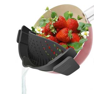 lot 4189 image: YEVIOR Clip on Strainer for Pots Pan Pasta Strainer, Silicone Food Strainer Hands-Free Pan Strainer, Clip-on Kitchen Food Strainer for Spaghetti, Pasta, Ground Beef Fits All Bowls and Pots (Black)