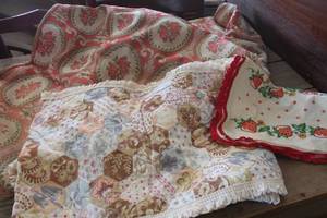 lot 3966 image: Vintage Tablecloth and More