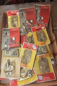 lot 4013 image: NIP Brass Latches and More