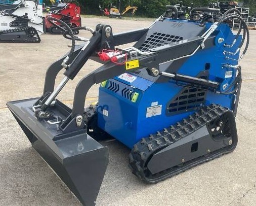 lot 6104 image: Unused Mini Skid Steer Loader  ZJZ-380 Blue