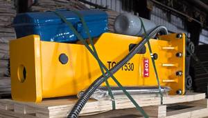 lot 5478 image: Unused BOX type TOFT 530 Hydraulic Hammer with 40mm pins to fit CAT304 or 25-ton excavators