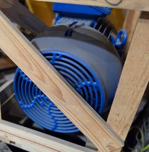 lot 9804 image: Unused Crated Nema Premium 40HP Electric Motor, 324TC, 230460V PN 72153305