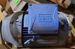 lot 9809 image: Unused Crated Nema Premium 40HP Electric Motor, 324TC, 230460V PN 72153305
