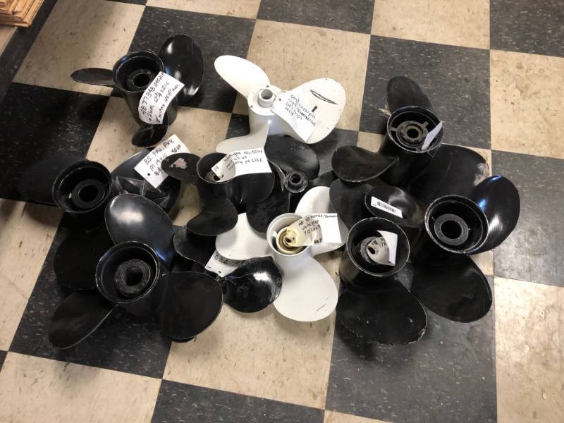 lot 63 image: Lot of various boat motor props
