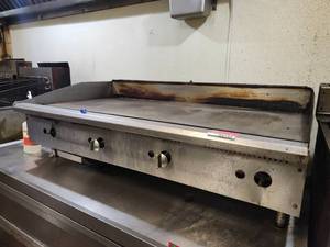 lot 3732 image: Commercial 48-inch Gas Griddle Flat Top Grill