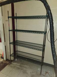 lot 3741 image: Metro 4-Tier Wire Shelving Unit