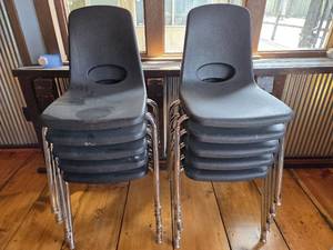lot 4297 image: Stacking Shell Chairs with Chrome Legs - Set of 10