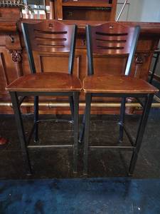 lot 4308 image: Commercial Bar Height Chairs - Set of 2