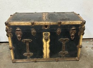 Large Trunk
