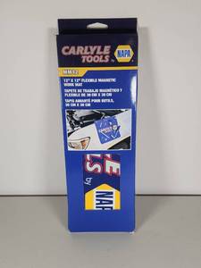 lot 82 image: NAPA Carlyle Tools 12x12 Magnetic Work Mat MM12