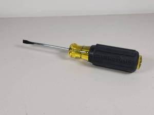 lot 145 image: Klein Tools 601-3 Flat Head Screwdriver