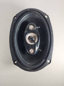 lot 212 image: Dual Voice Coil Car Speaker DLS694