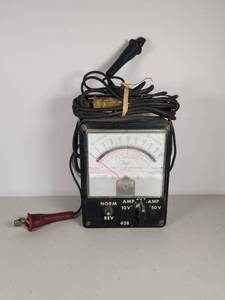 lot 234 image: Hoyt Volt-Amp-Tester Model 628