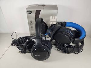 lot 248 image: Headphones Collection