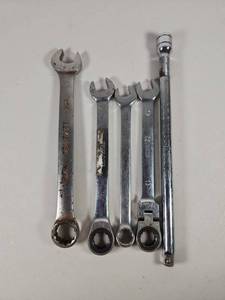 lot 266 image: Kobalt Wrench Tool Set