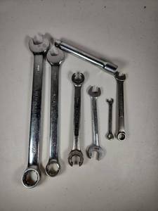 lot 268 image: Craftsman Wrench Set