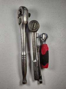 lot 297 image: Crescent & S-K Wayne Professional Ratchet Set