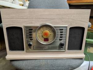 lot 99352 image: Crosley CR7011A-CY Modern Record Player