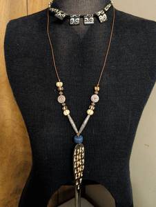 lot 99638 image: Lonnie Lovness Designer Bone and Silver Necklace