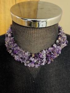 lot 99642 image: Natural Amethyst Chip Necklace
