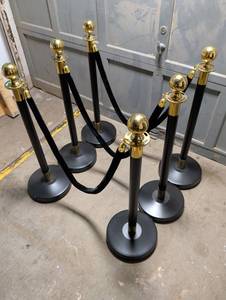 lot 99680 image: Crowd Control Stanchion Set with Black Velvet Ropes, SET OF 3