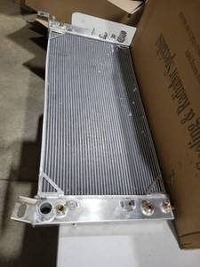 lot 3647 image: Aluminum Radiator