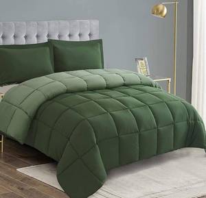 lot 6016 image: HIG 3 Pieces Green California King Comforter Set, Modern Breathable Box Stitched Duvet Insert Bedding Comforter, Soft Fluffy All Season Reversible Comforter Set Blanket with Corner Tabs for Bedroom