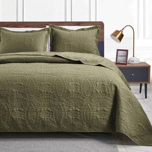 lot 5584 image: Loves cabin Quilts for Queen Bed Green Bedspreads Bedding Set - Summer Lightweight Bedspread Comforter - Coin Pattern Bedding Coverlet for All Season - 3 Pieces (1 Quilt, 2 Pillow Shams)