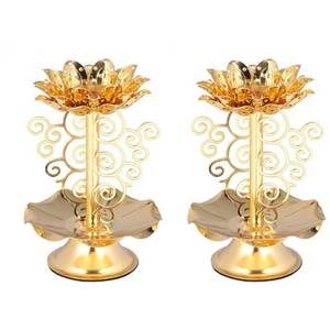 lot 12387 image: Healifty Gold Lotus Candle Holder Tea Light Votive Candle Holder Set for Home Decor Water Offering Bowls 4.52X5.90X2.95In