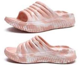 lot 19695 image: Kuailu Womens Camo PinkWhite Slide Sandals women��s size 8