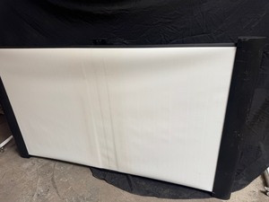 lot 5386050 image: Projector screen  - Retail $100