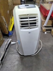 lot 5386083 image: 10,000 BTU Portable Air Conditioner - Retail $0