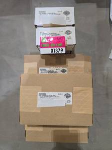 lot 1379 image: Harley-Davidson Wire Harness Bullet Fog Lamp Set  Part #69200864