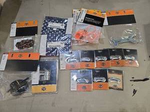 lot 1460 image: Harley-Davidson Accessories And Parts Lot