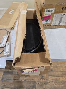 lot 1479 image: Harley-Davidson Motorcycle Footboards  Part Number E0634-05-SUBA