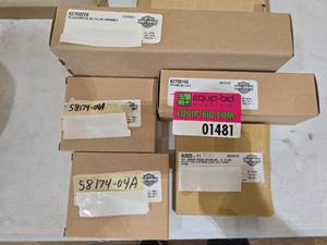 lot 1481 image: Harley-Davidson OEM Parts Lot - Transmission and Oil Components