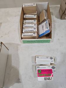 lot 1487 image: Harley-Davidson Wheel Bearing Assembly Parts Lot