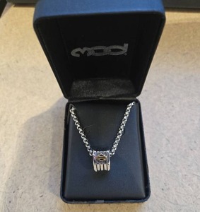 lot 9071 image: Harley-Davidson Necklace with Logo Pendant